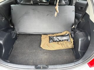 2013 Toyota Vitz III (XP130), серый, 515000 рублей, вид 3