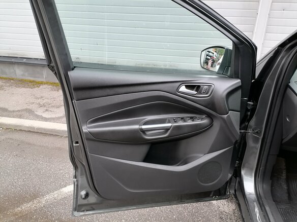 2018 Ford Kuga II Рестайлинг, серый - вид 17