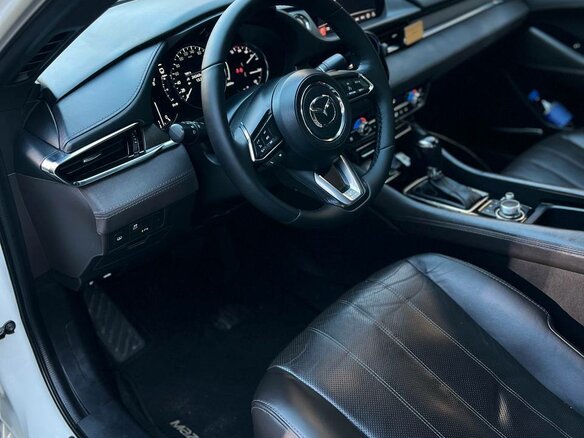 2019 Mazda 6 III (GJ) Рестайлинг 2, белый, 2750000 рублей - вид 4