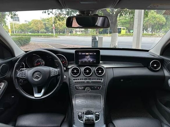 2018 Mercedes-Benz C-Класс 180 9G-TRONIC IV (W205), чёрный - вид 12
