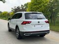 2023 Volkswagen Tiguan II Рестайлинг, белый, 2330000 рублей - вид 5