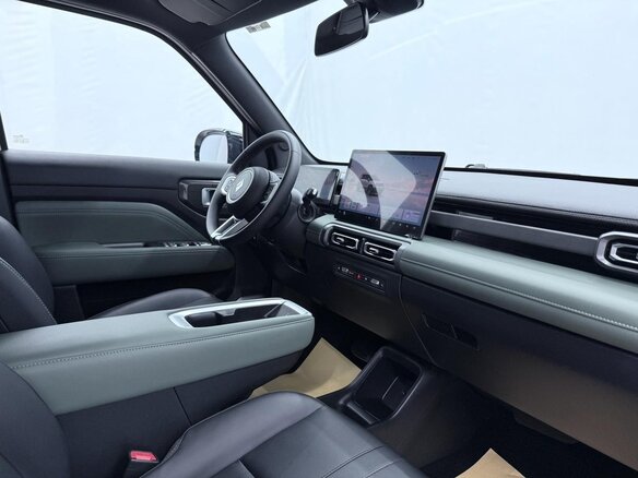 2026 Baojun Yep Plus, белый, 1640678 рублей - вид 8