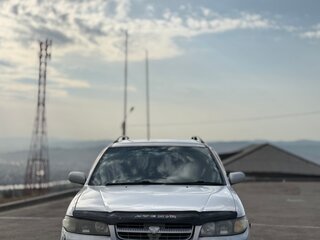 2002 Nissan Avenir II (W11), серый, 420000 рублей, вид 2