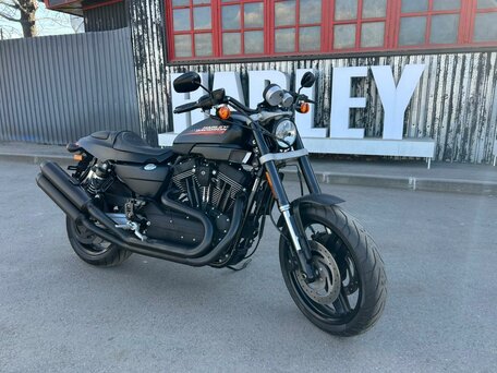 2010 Harley-Davidson Sportster 1200, чёрный, 800000 рублей, вид 3