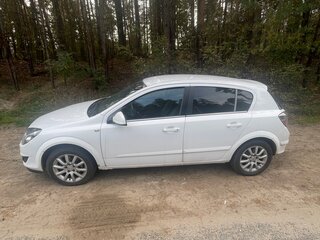 2012 Opel Astra H Рестайлинг, белый, 420000 рублей, вид 3
