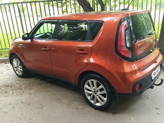 2018 Kia Soul II Рестайлинг, оранжевый, 1440000 рублей, вид 4