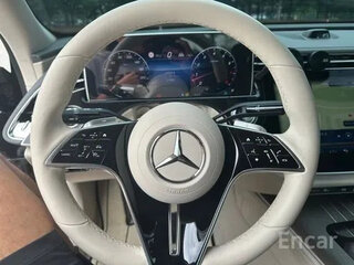 2024 Mercedes-Benz E-Класс 300 VI (W214, S214), чёрный, 9081782 рублей, вид 5