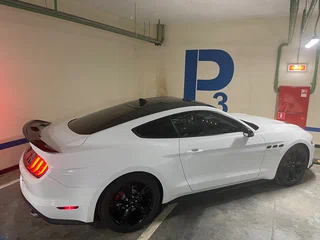 2022 Ford Mustang VI Рестайлинг, белый, 3599000 рублей, вид 5