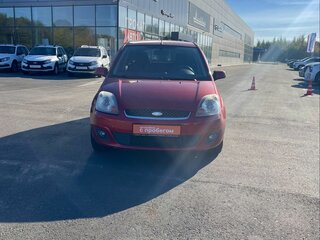2008 Ford Fiesta Mk5, красный, 450000 рублей, вид 2