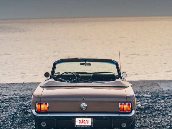 1966 Ford Mustang I, золотистый, 12500000 рублей - вид 9
