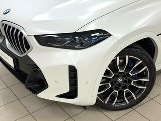 2024 BMW X6 40i III (G06) Рестайлинг, белый, 12845000 рублей, вид 2