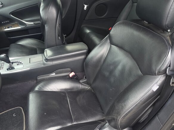 2009 Lexus IS 250C II Рестайлинг, чёрный, 1800000 рублей - вид 9