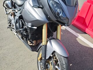 2011 Triumph Tiger 1050, серый, 450000 рублей, вид 1