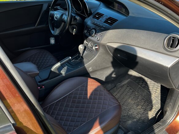 2011 Mazda 3 II (BL) Рестайлинг, коричневый, 740000 рублей - вид 7