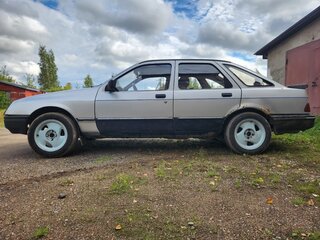 1984 Ford Sierra I, серебристый, 138000 рублей, вид 3