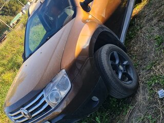 2012 Renault Duster I, коричневый, 650000 рублей, вид 4