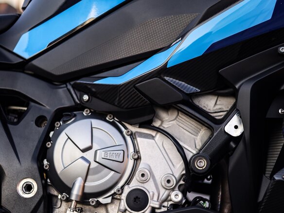 2025 BMW M 1000 XR, чёрный, 2780000 рублей - вид 11