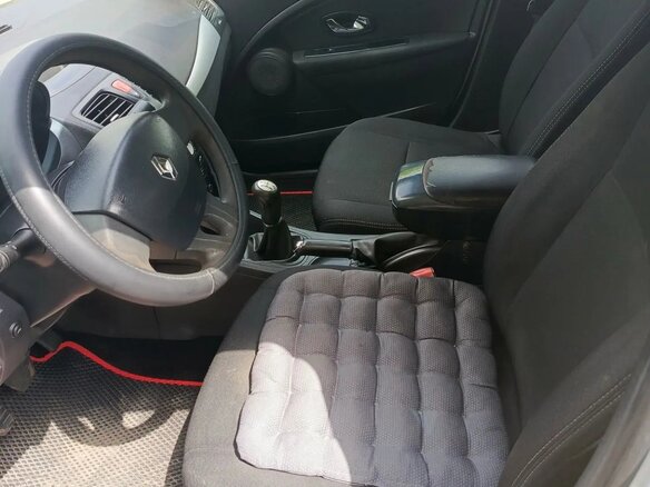 2014 Renault Fluence I Рестайлинг, жёлтый - вид 9