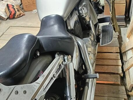 2004 Honda VTX 1300, серебристый, 500000 рублей, вид 3