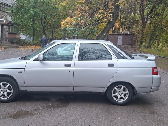 2007 Lada (ВАЗ) 2110, серебристый, 168000 рублей - вид 8