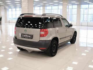 2012 Skoda Yeti I, серый, 380000 рублей, вид 2
