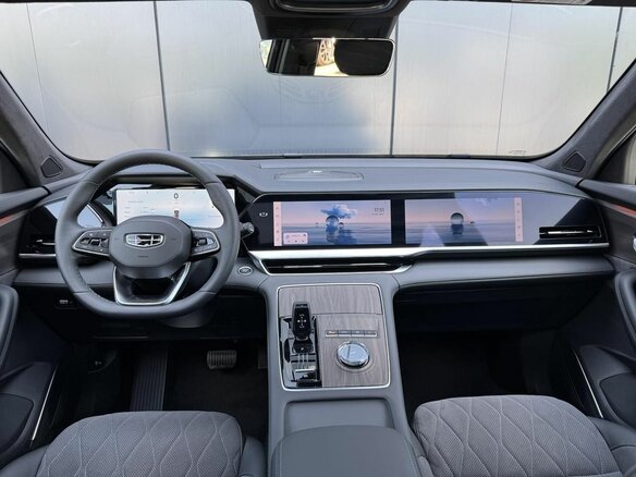 2026 Geely Monjaro I, чёрный, 4599990 рублей - вид 8