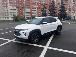 2022 Chevrolet TrailBlazer III, чёрный, 2190000 рублей, вид 4