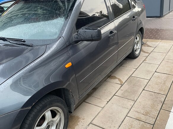 2014 Lada (ВАЗ) Granta I, серебристый, 415000 рублей - вид 3