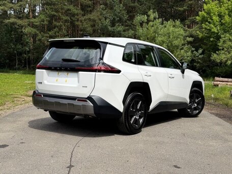 2026 Toyota RAV4 VI (XA60), белый, 4050000 рублей, вид 2