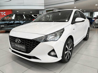 2021 Hyundai Solaris II Рестайлинг, белый, 990000 рублей, вид 1