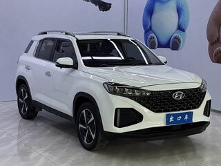 2022 Hyundai ix35 II Рестайлинг, белый, 2010000 рублей, вид 3