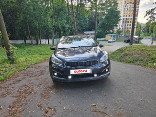 2017 Kia Ceed II Рестайлинг, жёлтый, 750000 рублей, вид 2