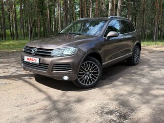 2012 Volkswagen Touareg II, коричневый, 1750000 рублей, вид 1