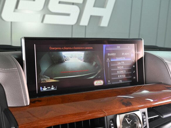 2017 Lexus LX 570 III Рестайлинг 2, белый, 5799000 рублей - вид 14