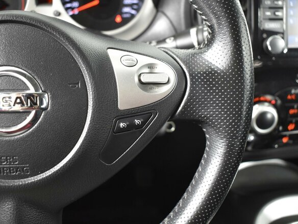 2017 Nissan Juke I Рестайлинг, белый, 1609900 рублей - вид 14