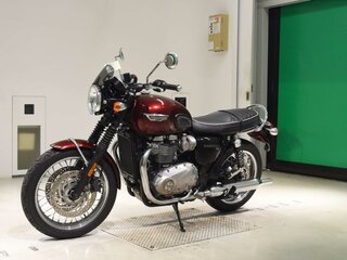 2016 Triumph Bonneville T120, красный, 899000 рублей, вид 4