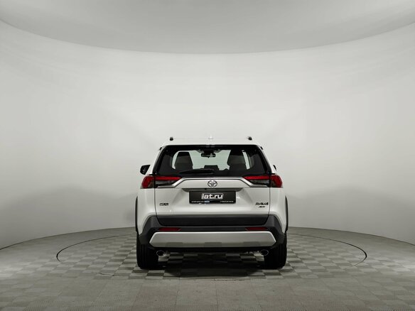 2025 Toyota RAV4 V (XA50), белый - вид 5