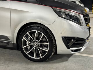 2015 Mercedes-Benz V-Класс Long 200 d длинный III (W447), серебристый, 4500000 рублей, вид 2