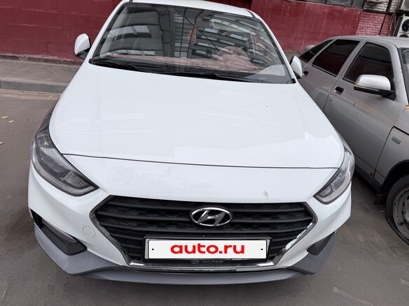 2020 Hyundai Solaris II, белый, 1150000 рублей