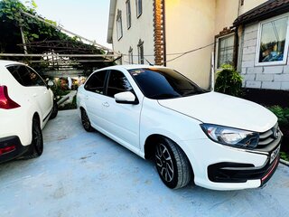 2024 Lada (ВАЗ) Granta Drive Active I Рестайлинг, белый, 990000 рублей, вид 4