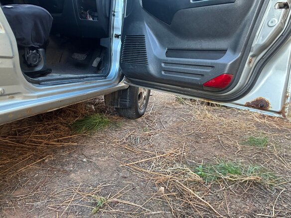 1999 Mitsubishi Pajero iO, серый - вид 14