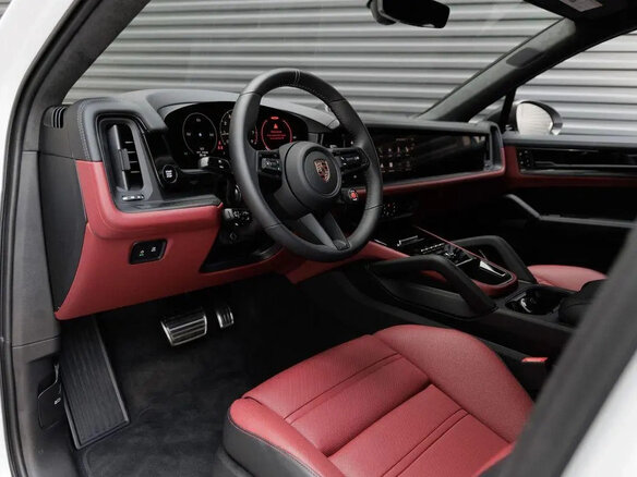 2026 Porsche Cayenne Turbo GT Coupé III Рестайлинг, белый, 19164000 рублей - вид 30