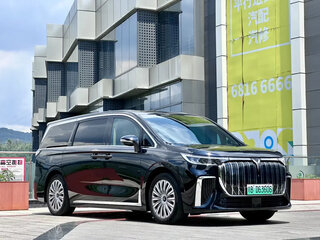 2022 Voyah Dream 108.7 kWh I, чёрный, 7491009 рублей, вид 3