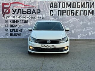 2017 Volkswagen Polo V Рестайлинг, белый, 1289000 рублей, вид 2