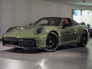 2026 Porsche 911 Targa 4 GTS VIII (992) Рестайлинг, зелёный, 39900000 рублей, вид 2