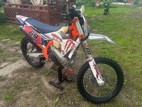 2024 KTM 300 EXC, белый, 900000 рублей, вид 3
