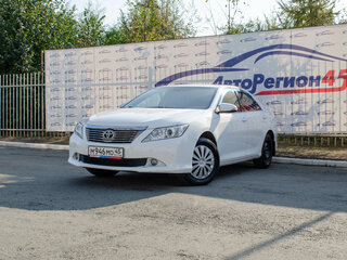 2014 Toyota Camry Japan Market VII (XV50), белый, 1559000 рублей, вид 1