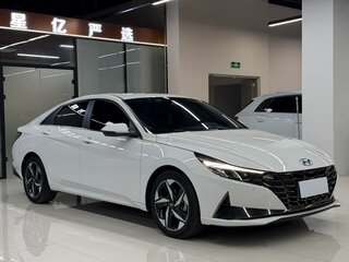 2022 Hyundai Elantra VII (CN7), белый, 1400000 рублей, вид 3