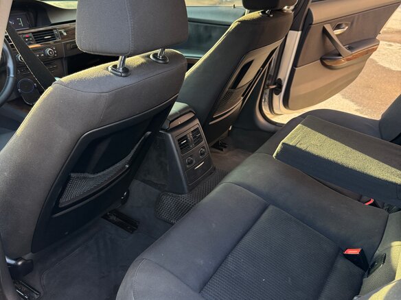 2009 BMW 3 серии 325i V (E90/E91/E92/E93) Рестайлинг, серый, 1200000 рублей - вид 19