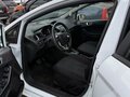 2016 Ford Fiesta Mk6 Рестайлинг, белый, 900000 рублей - вид 4
